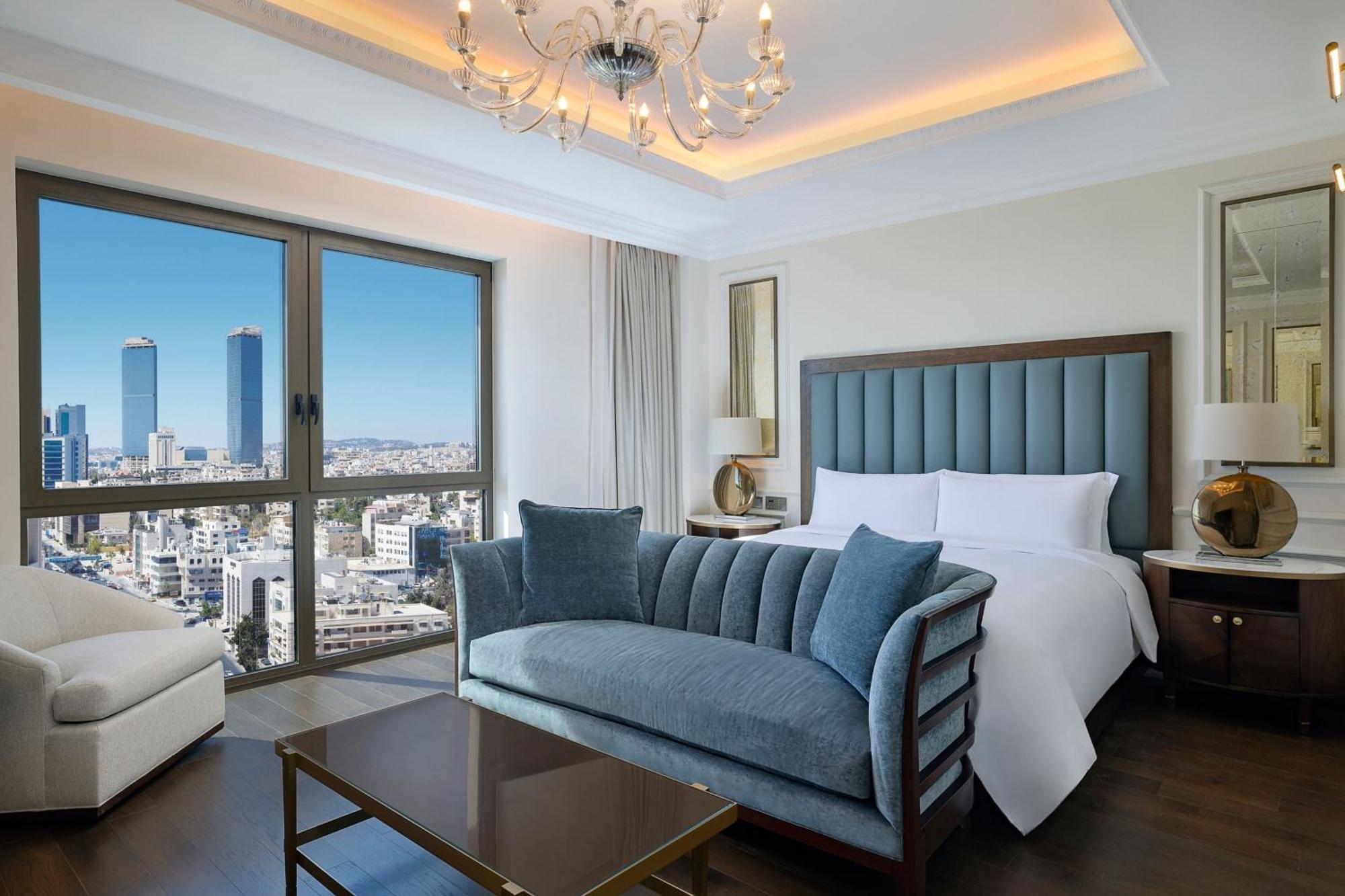 Hotel The Ritz-Carlton, Amman Zewnętrze zdjęcie A bedroom at the Four Seasons Hotel