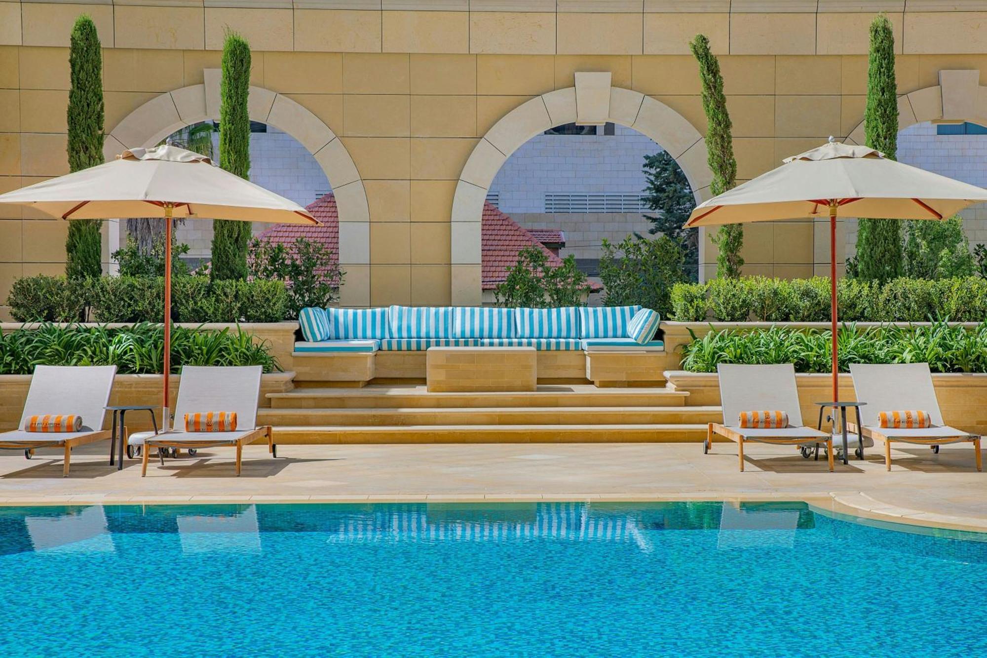 Hotel The Ritz-Carlton, Amman Zewnętrze zdjęcie The pool at the Westin Athens