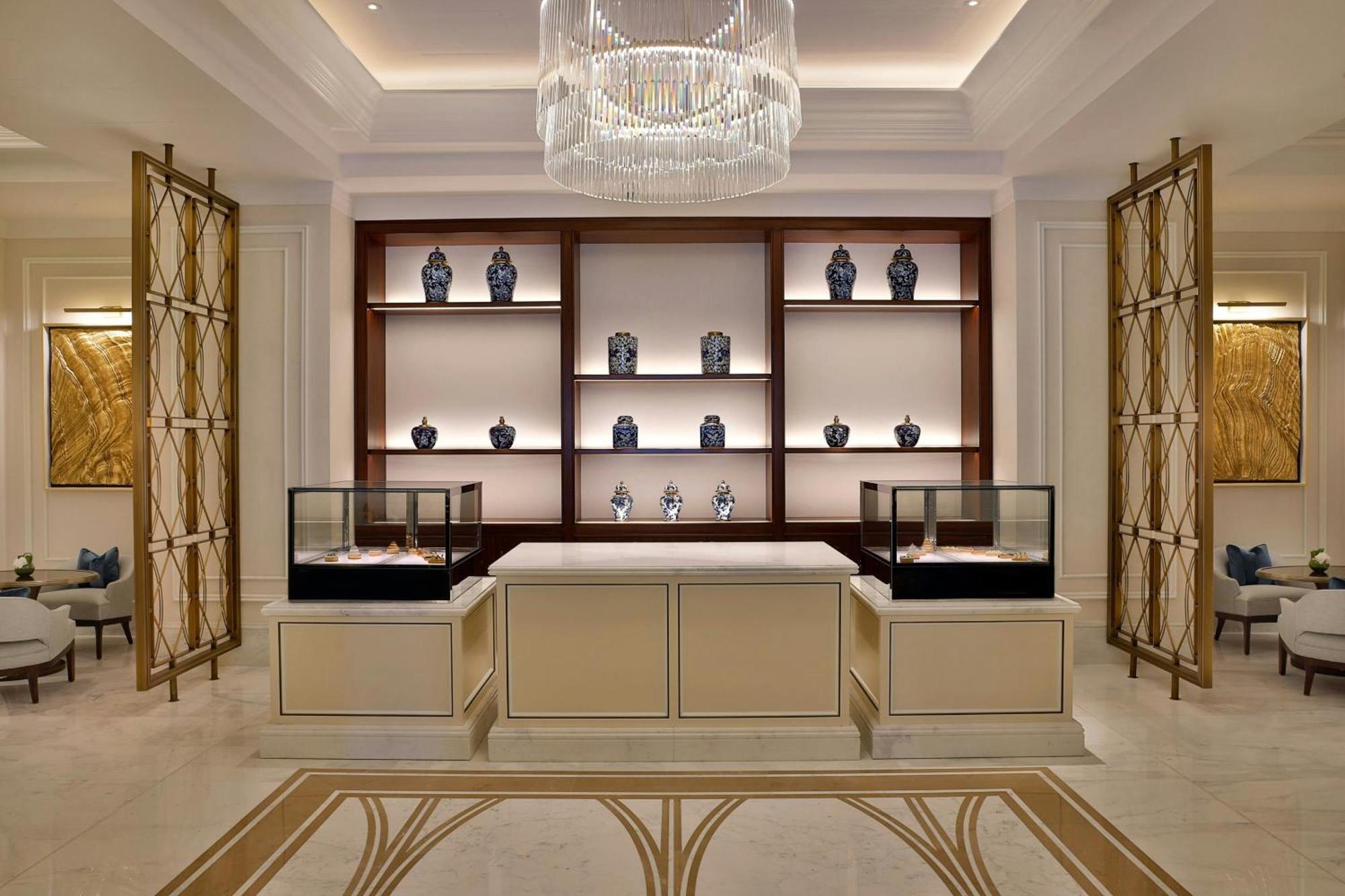 Hotel The Ritz-Carlton, Amman Zewnętrze zdjęcie The lobby of the hotel