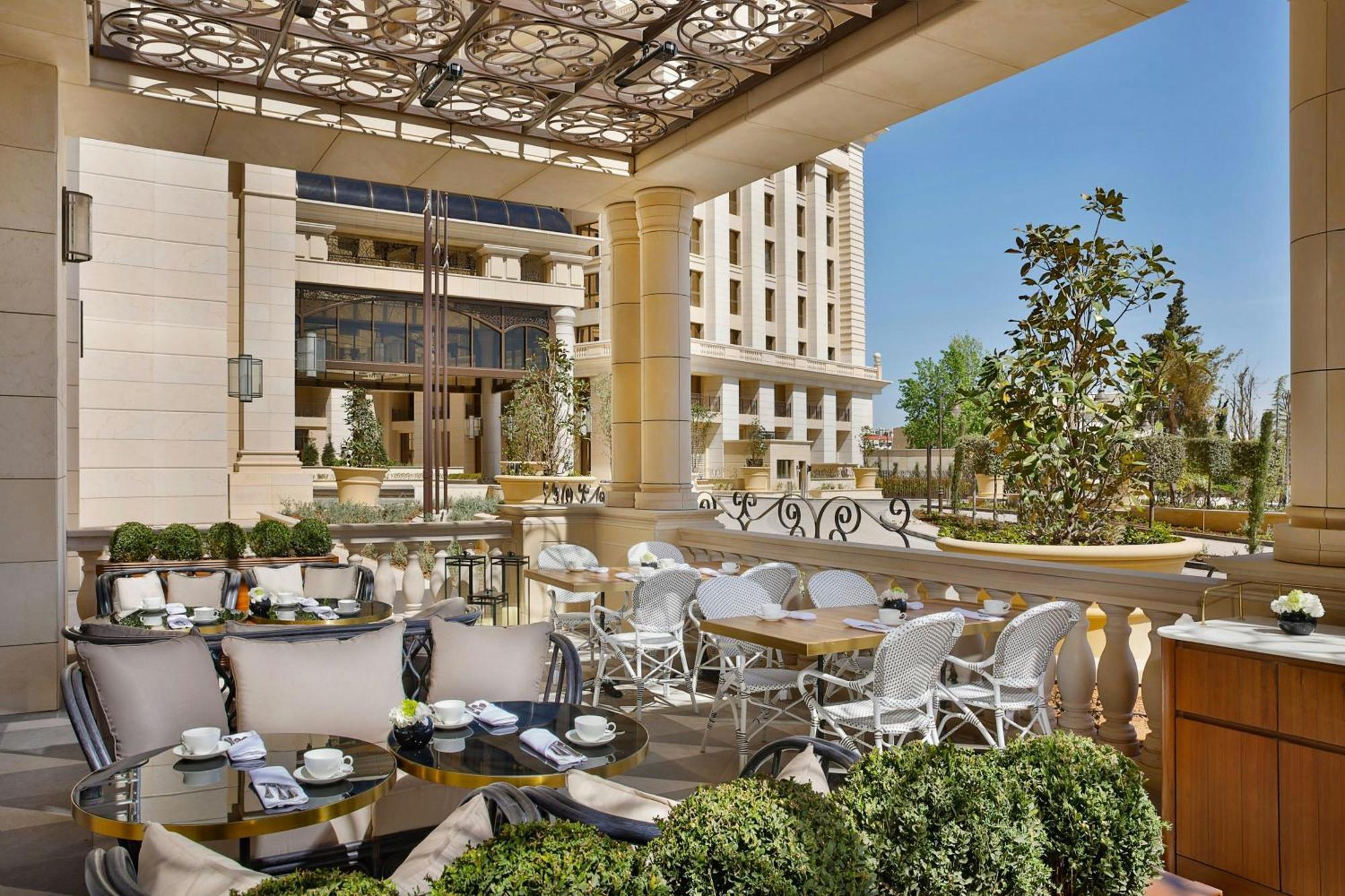 Hotel The Ritz-Carlton, Amman Zewnętrze zdjęcie The Terrace