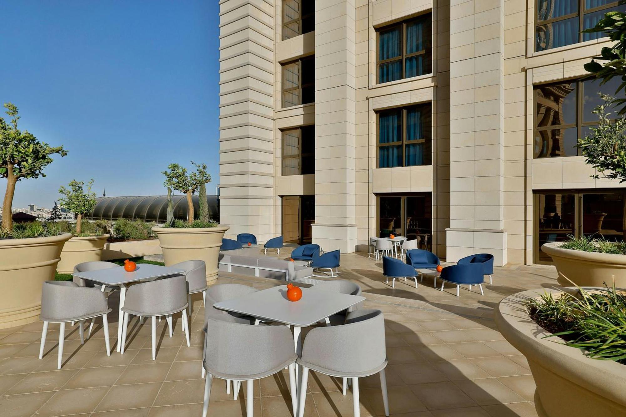 Hotel The Ritz-Carlton, Amman Zewnętrze zdjęcie The Terrace